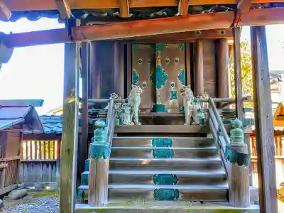 白山社の本殿・本堂