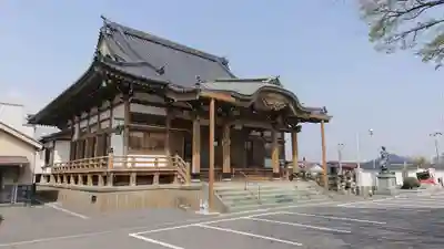 立圓寺の本殿・本堂