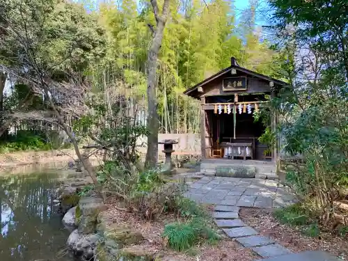 青葉神社の{uncategorized: "未分類", other: "その他", undefined: "問題あり", building: "その他建物", grave: "お墓", sacred_gate: "鳥居", guardian: "狛犬", statue: "像", buddha: "仏像", history: "歴史", nature: "自然", garden: "庭園", animal: "動物", pagoda: "塔", temizu: "手水舎", mountain_gate: "山門・神門", sanctuary: "本殿・本堂", subordinate: "末社・摂社", art: "芸術", scenery: "景色", jizo: "地蔵", ema: "絵馬", goshuin: "御朱印", omikuji: "おみくじ", items: "授与品その他", amulet: "お守り", goshuincho: "御朱印帳", eats: "食事", festival: "お祭り", votive_dance: "神楽", shichigosan: "七五三参", wedding: "結婚式", experience: "体験その他", initially: "初詣", around: "周辺", anti_infection: "感染症対策"}