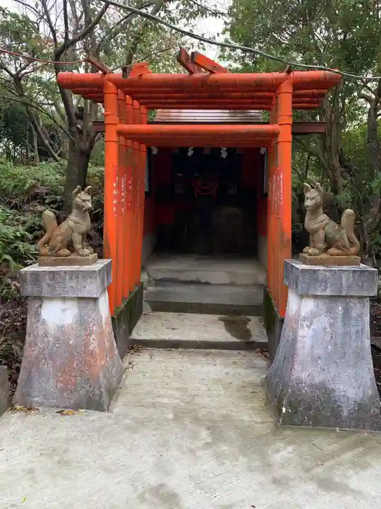 福徳稲荷神社の末社・摂社