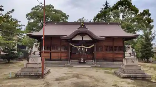 素盞鳴神社の本殿