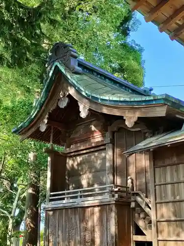 三島八幡神社の本殿