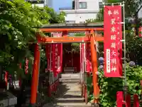 装束稲荷神社(王子稲荷神社境外摂社)(東京都)
