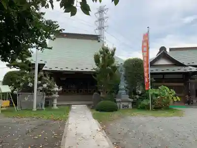 三福寺の本殿・本堂