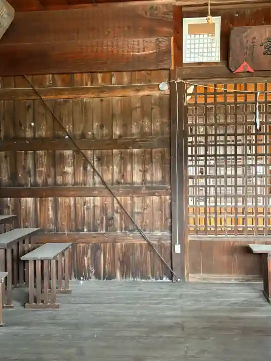 八幡宮の{uncategorized: "未分類", other: "その他", undefined: "問題あり", building: "その他建物", grave: "お墓", sacred_gate: "鳥居", guardian: "狛犬", statue: "像", buddha: "仏像", history: "歴史", nature: "自然", garden: "庭園", animal: "動物", pagoda: "塔", temizu: "手水舎", mountain_gate: "山門・神門", sanctuary: "本殿・本堂", subordinate: "末社・摂社", art: "芸術", scenery: "景色", jizo: "地蔵", ema: "絵馬", goshuin: "御朱印", omikuji: "おみくじ", items: "授与品その他", amulet: "お守り", goshuincho: "御朱印帳", eats: "食事", festival: "お祭り", votive_dance: "神楽", shichigosan: "七五三参", wedding: "結婚式", experience: "体験その他", initially: "初詣", around: "周辺", anti_infection: "感染症対策"}