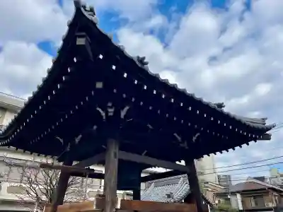 永稱寺の{uncategorized: "未分類", other: "その他", undefined: "問題あり", building: "その他建物", grave: "お墓", sacred_gate: "鳥居", guardian: "狛犬", statue: "像", buddha: "仏像", history: "歴史", nature: "自然", garden: "庭園", animal: "動物", pagoda: "塔", temizu: "手水舎", mountain_gate: "山門・神門", sanctuary: "本殿・本堂", subordinate: "末社・摂社", art: "芸術", scenery: "景色", jizo: "地蔵", ema: "絵馬", goshuin: "御朱印", omikuji: "おみくじ", items: "授与品その他", amulet: "お守り", goshuincho: "御朱印帳", eats: "食事", festival: "お祭り", votive_dance: "神楽", shichigosan: "七五三参", wedding: "結婚式", experience: "体験その他", initially: "初詣", around: "周辺", anti_infection: "感染症対策"}