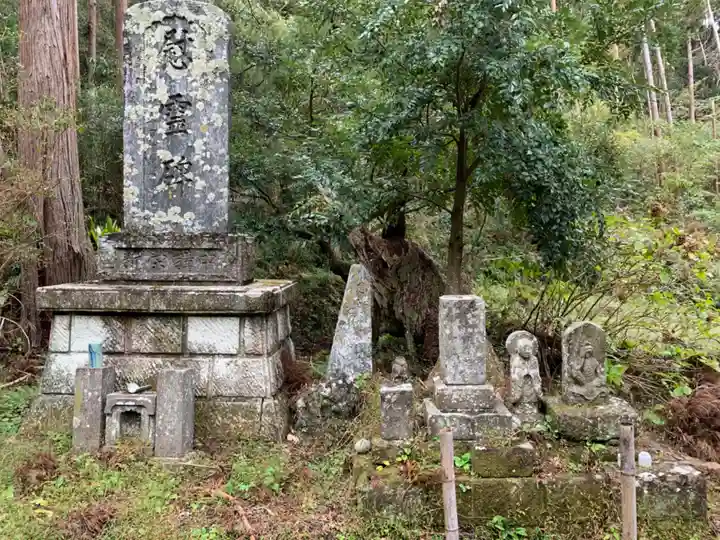 滝ノ谷不動尊のその他建物