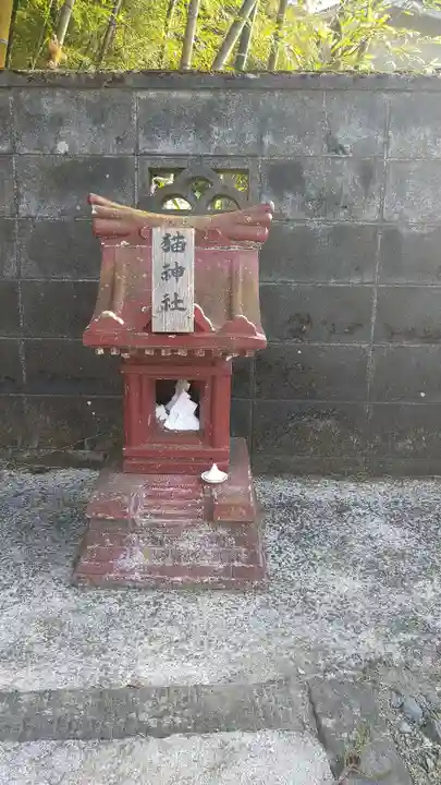 飯野山神社(宮下)の末社・摂社