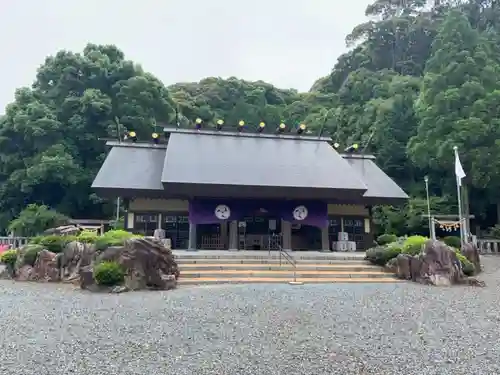 濱名惣社神明宮の本殿・本堂