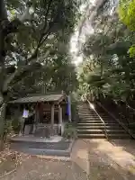 葛木倭文座天羽雷命神社の{uncategorized: "未分類", other: "その他", undefined: "問題あり", building: "その他建物", grave: "お墓", sacred_gate: "鳥居", guardian: "狛犬", statue: "像", buddha: "仏像", history: "歴史", nature: "自然", garden: "庭園", animal: "動物", pagoda: "塔", temizu: "手水舎", mountain_gate: "山門・神門", sanctuary: "本殿・本堂", subordinate: "末社・摂社", art: "芸術", scenery: "景色", jizo: "地蔵", ema: "絵馬", goshuin: "御朱印", omikuji: "おみくじ", items: "授与品その他", amulet: "お守り", goshuincho: "御朱印帳", eats: "食事", festival: "お祭り", votive_dance: "神楽", shichigosan: "七五三参", wedding: "結婚式", experience: "体験その他", initially: "初詣", around: "周辺", anti_infection: "感染症対策"}