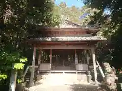 子守神社の本殿