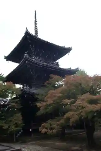 真正極楽寺（真如堂）の塔