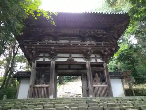 総見寺の山門・神門