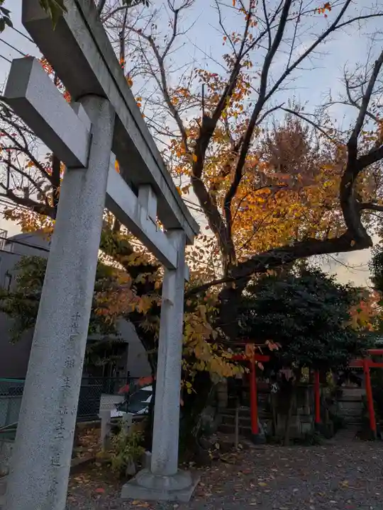 本郷氷川神社(東京都)