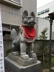 出世稲荷神社の狛犬