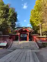秩父神社の山門・神門