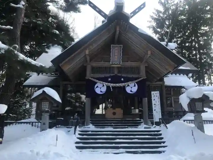大谷地神社の本殿・本堂