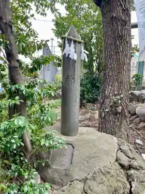 中目黒八幡神社の{uncategorized: "未分類", other: "その他", undefined: "問題あり", building: "その他建物", grave: "お墓", sacred_gate: "鳥居", guardian: "狛犬", statue: "像", buddha: "仏像", history: "歴史", nature: "自然", garden: "庭園", animal: "動物", pagoda: "塔", temizu: "手水舎", mountain_gate: "山門・神門", sanctuary: "本殿・本堂", subordinate: "末社・摂社", art: "芸術", scenery: "景色", jizo: "地蔵", ema: "絵馬", goshuin: "御朱印", omikuji: "おみくじ", items: "授与品その他", amulet: "お守り", goshuincho: "御朱印帳", eats: "食事", festival: "お祭り", votive_dance: "神楽", shichigosan: "七五三参", wedding: "結婚式", experience: "体験その他", initially: "初詣", around: "周辺", anti_infection: "感染症対策"}