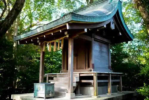 寒川神社の末社・摂社