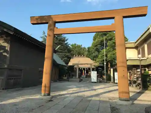 寒川神社の鳥居