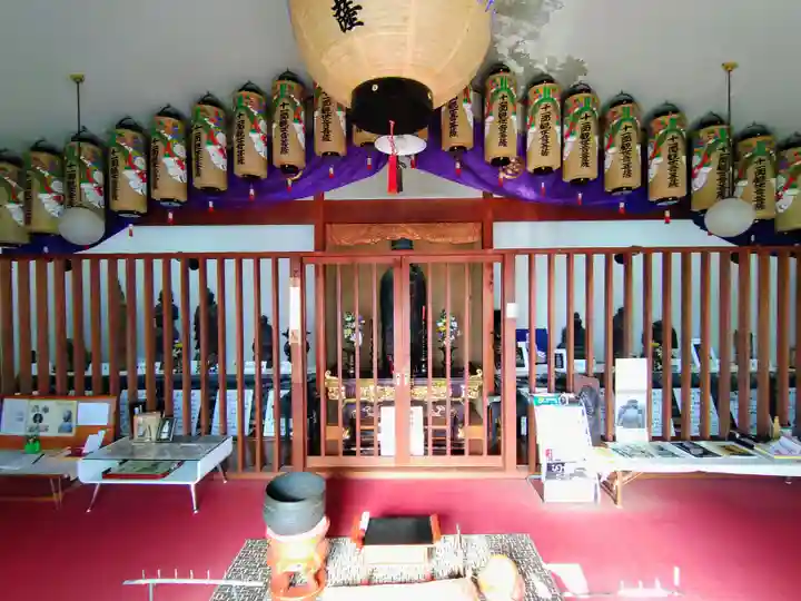 中観音堂・羽島円空資料館の本殿・本堂