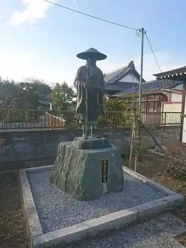 成正寺の像