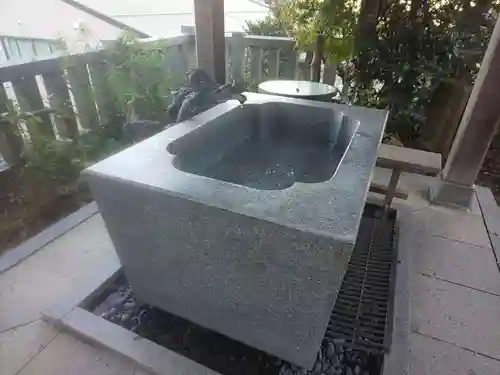 毛谷黒龍神社の手水舎