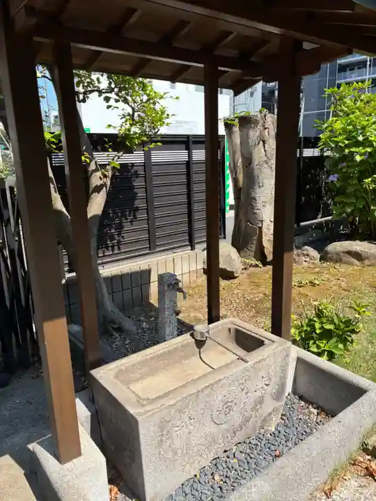 初音森神社(東京都)