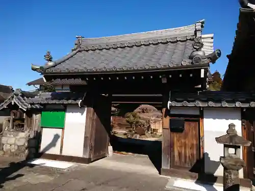 宝林寺の山門