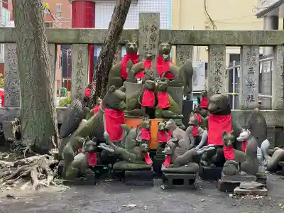笠間稲荷神社 東京別社の{uncategorized: "未分類", other: "その他", undefined: "問題あり", building: "その他建物", grave: "お墓", sacred_gate: "鳥居", guardian: "狛犬", statue: "像", buddha: "仏像", history: "歴史", nature: "自然", garden: "庭園", animal: "動物", pagoda: "塔", temizu: "手水舎", mountain_gate: "山門・神門", sanctuary: "本殿・本堂", subordinate: "末社・摂社", art: "芸術", scenery: "景色", jizo: "地蔵", ema: "絵馬", goshuin: "御朱印", omikuji: "おみくじ", items: "授与品その他", amulet: "お守り", goshuincho: "御朱印帳", eats: "食事", festival: "お祭り", votive_dance: "神楽", shichigosan: "七五三参", wedding: "結婚式", experience: "体験その他", initially: "初詣", around: "周辺", anti_infection: "感染症対策"}