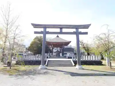 秩父神社大祭御旅所の{uncategorized: "未分類", other: "その他", undefined: "問題あり", building: "その他建物", grave: "お墓", sacred_gate: "鳥居", guardian: "狛犬", statue: "像", buddha: "仏像", history: "歴史", nature: "自然", garden: "庭園", animal: "動物", pagoda: "塔", temizu: "手水舎", mountain_gate: "山門・神門", sanctuary: "本殿・本堂", subordinate: "末社・摂社", art: "芸術", scenery: "景色", jizo: "地蔵", ema: "絵馬", goshuin: "御朱印", omikuji: "おみくじ", items: "授与品その他", amulet: "お守り", goshuincho: "御朱印帳", eats: "食事", festival: "お祭り", votive_dance: "神楽", shichigosan: "七五三参", wedding: "結婚式", experience: "体験その他", initially: "初詣", around: "周辺", anti_infection: "感染症対策"}