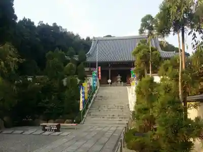 智禅寺の本殿・本堂