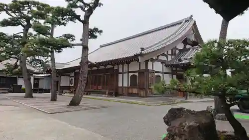 松蔭寺の本殿