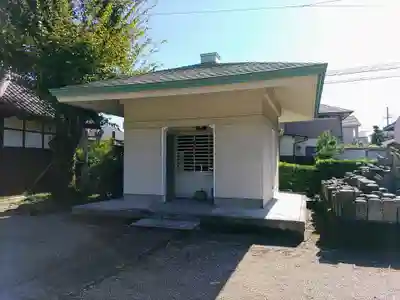 龍照院(常楽寺)の末社・摂社