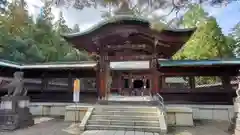 上杉神社の山門