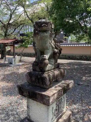 若宮八幡社・若宮神社の狛犬
