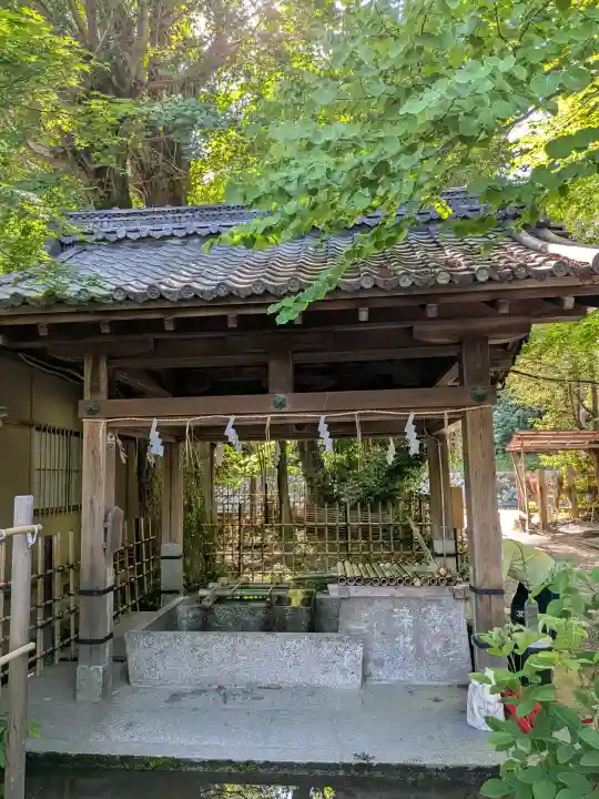 梨木神社の{uncategorized: "未分類", other: "その他", undefined: "問題あり", building: "その他建物", grave: "お墓", sacred_gate: "鳥居", guardian: "狛犬", statue: "像", buddha: "仏像", history: "歴史", nature: "自然", garden: "庭園", animal: "動物", pagoda: "塔", temizu: "手水舎", mountain_gate: "山門・神門", sanctuary: "本殿・本堂", subordinate: "末社・摂社", art: "芸術", scenery: "景色", jizo: "地蔵", ema: "絵馬", goshuin: "御朱印", omikuji: "おみくじ", items: "授与品その他", amulet: "お守り", goshuincho: "御朱印帳", eats: "食事", festival: "お祭り", votive_dance: "神楽", shichigosan: "七五三参", wedding: "結婚式", experience: "体験その他", initially: "初詣", around: "周辺", anti_infection: "感染症対策"}