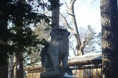 帯廣神社の狛犬