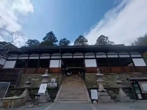伊太祁曽神社の{uncategorized: "未分類", other: "その他", undefined: "問題あり", building: "その他建物", grave: "お墓", sacred_gate: "鳥居", guardian: "狛犬", statue: "像", buddha: "仏像", history: "歴史", nature: "自然", garden: "庭園", animal: "動物", pagoda: "塔", temizu: "手水舎", mountain_gate: "山門・神門", sanctuary: "本殿・本堂", subordinate: "末社・摂社", art: "芸術", scenery: "景色", jizo: "地蔵", ema: "絵馬", goshuin: "御朱印", omikuji: "おみくじ", items: "授与品その他", amulet: "お守り", goshuincho: "御朱印帳", eats: "食事", festival: "お祭り", votive_dance: "神楽", shichigosan: "七五三参", wedding: "結婚式", experience: "体験その他", initially: "初詣", around: "周辺", anti_infection: "感染症対策"}