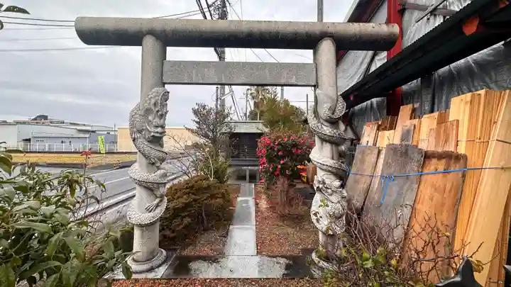 九頭龍神不動明王神社(奈良県)