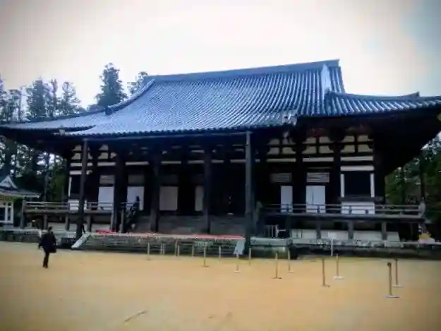 壇上伽藍の{uncategorized: "未分類", other: "その他", undefined: "問題あり", building: "その他建物", grave: "お墓", sacred_gate: "鳥居", guardian: "狛犬", statue: "像", buddha: "仏像", history: "歴史", nature: "自然", garden: "庭園", animal: "動物", pagoda: "塔", temizu: "手水舎", mountain_gate: "山門・神門", sanctuary: "本殿・本堂", subordinate: "末社・摂社", art: "芸術", scenery: "景色", jizo: "地蔵", ema: "絵馬", goshuin: "御朱印", omikuji: "おみくじ", items: "授与品その他", amulet: "お守り", goshuincho: "御朱印帳", eats: "食事", festival: "お祭り", votive_dance: "神楽", shichigosan: "七五三参", wedding: "結婚式", experience: "体験その他", initially: "初詣", around: "周辺", anti_infection: "感染症対策"}