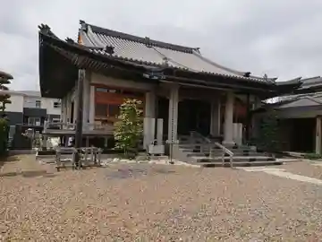 光明寺の本殿・本堂