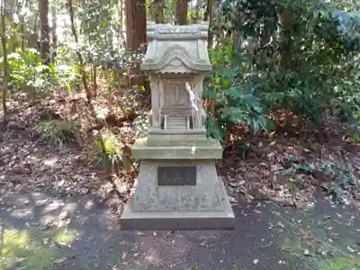 蚕霊神社の末社・摂社