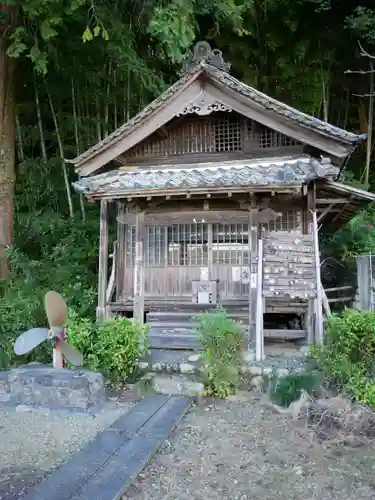 普門寺の末社