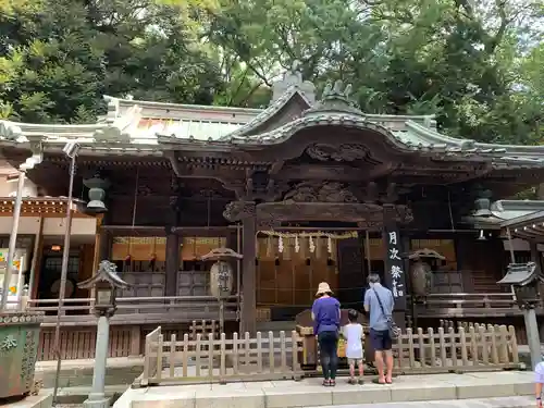 調神社の本殿