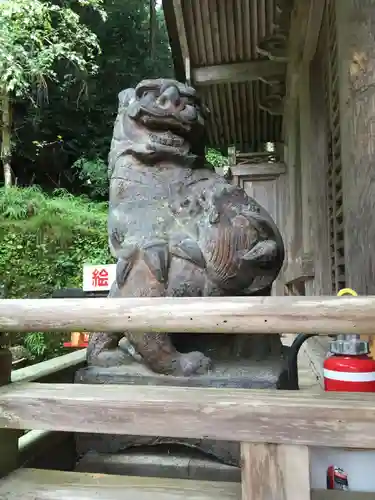 由岐神社の狛犬