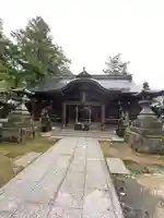 一宮神社の本殿・本堂