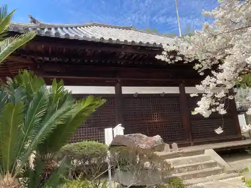 大宝寺の本殿