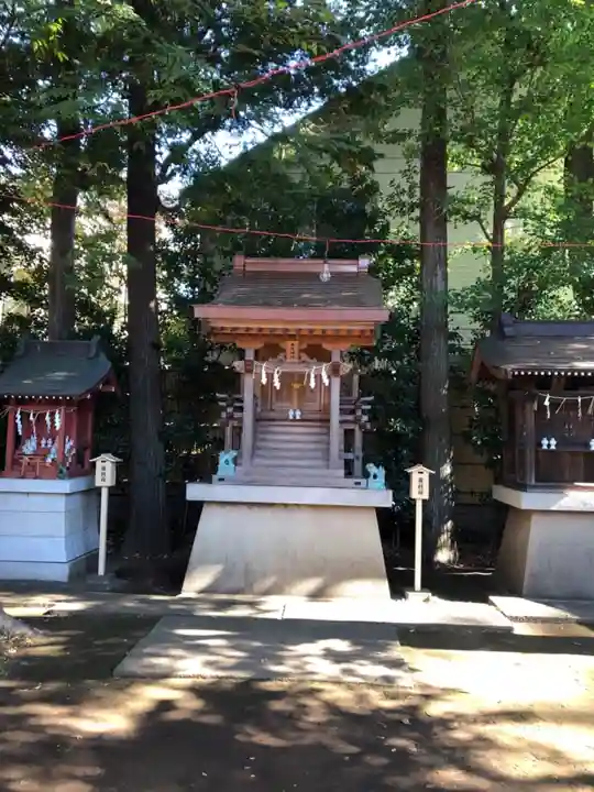天沼八幡神社の末社・摂社