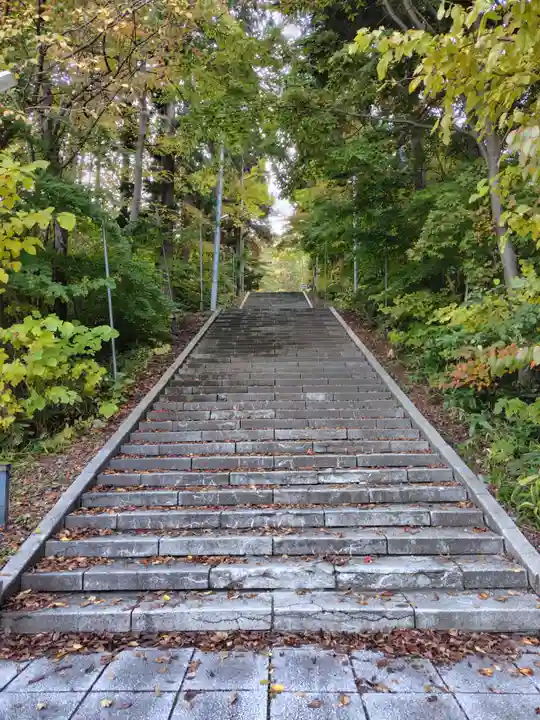 由仁神社(北海道)